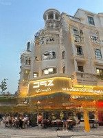 Tuyệt Tác Kiến Trúc Giữa Lòng Gò Vấp - Tòa Nhà Siêu Xe Đẳng Cấp Duy Nhất Tại Cityland Park Hills