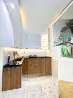 Gia Đình Tôi Thiện Chí Bán Nhà 75,5M2/4,03Tỷ Nguyễn Thị Minh Khai, P5, Q3. Cách Cv Tao Đàn 300M