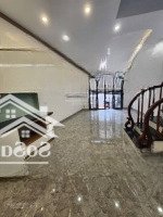 Bán Nhà Định Công Quận Hoàng Mai 30M2*5 Tầng - Nhà Đẹp Ngõ Thông Ôtô Đỗ Cổng-Đường Rộng Hơn 3M