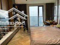 Nhà Mình Bán Penthouse 190M2, 4 Phòng Ngủ Ban Công Đn, View Bắn Pháo Hoa, Chung Cư The Zei. Giá Bán 16.5 Tỷ