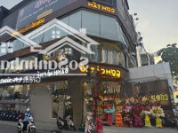 Cho Thuê Nhà Góc 2Mt Đường 3 Tháng 2. Quận 10. Diện Tích: 4.5 X 20M - Trệt, Lầu. Giá: 90 Triệu/Tháng