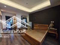 Nhà Đẹp Hoàng Quốc Việt Ở Ngay. 7 Chỗ Đỗ Cửa Vào Nhà. 74M2 X 5 Tầng. Giá Chỉ 17 Tỷ Nhỉnh