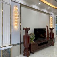 Nhà 1 trệt 1 lầu mới xây tặng full nội thất Phường Trường An TP Vĩnh Long