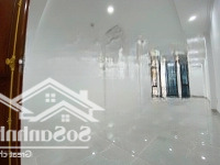 Toà Văn Phòng - Phố Trung Kính - 8 Tầng Thang Máy - Vỉa Hè Rộng - Kinh Doanh