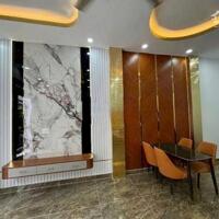 Cho thuê nhà 1 trệt 2 lầu tại Trường Chinh, P.14, Tân Bình, 15Tr/Th