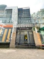6.15 Tỷ, Lạc Long Quân, Phường 8, Ngay Chợ Tân Bình, 4 Tầng , 48 M2, 4Pn