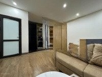 Bán Tòa Chdv Lạc Long Quân, 65M2, 7 Tầng, 16 Phòng Pccc Riêng, Dòng Tiền 70 Triệu/Th, 3 Bước Ra Hồ