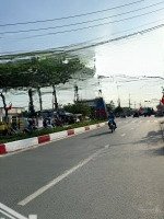 Bán Nhà Mặt Phố Phan Đăng Lưu, 4 Lầu 138M2, Vừa Hạ Giá Thấp Hơn Thị Trường 30%