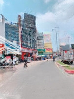 Nhà Mặt Tiền Vòng Xoay Công Viên Phú Lâm, Mặt Tiền Nguyễn Văn Luông