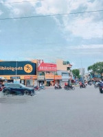 Nhà Mặt Tiền Vòng Xoay Công Viên Phú Lâm, Mặt Tiền Nguyễn Văn Luông