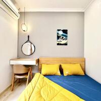 CHO THUÊ CĂN HỘ QUẬN 1 - FULL NỘI THẤT, TÁCH BẾP CỬA SỔ LỚN GẦN PHỐ NHẬT