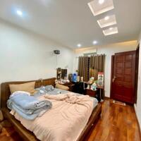 Bán Nhà Lương Định Của 60m2, 4 Tầng Oto Tránh. Hai Thoáng 12.5 Tỷ