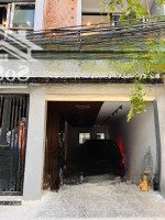 Mặt Ngõ 10M - Bán Nhà Trung Kính : 70M2 5 Tầng - Mặt Tiền 5.2M - Vỉa Hè To - Phân Lô Vip