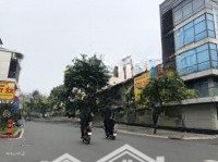 Siêu Phẩm Quận 1! Bán Nhà Góc 2 Mặt Tiền Đinh Tiên Hoàng. Dt: 14.5 X 26M - Hđt: 150 Triệu. Giá Bán 80 Tỷ