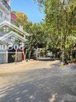 Bán Đất Tặng Nhà- Hẻm Xe Tải 8M-Cư Xá Chu Văn An- Diện Tích 72M- Ngang 4M- Vị Trí Ngay Trường Hutec