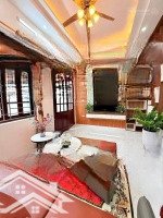 Cực Rẻ! Hoàng Văn Thái, Suv Đỗ Cổng, Ngõ Thông, Sân Riêng, Nhà Đẹp, Ở Kết Hoặc Kết Hợp Kd 46M2*4T