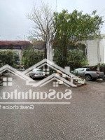 Cần Bán Mảnh Đất,Diện Tích68,4M2. Phân Lô Bàn Cờ Tại Văn Điển. Giá Hơn 13.6 Tỷ. Liên Hệ: 0986341222
