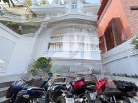 Biệt Thự Đẹp Hồ Bơi 500M2 Đường 11 Thảo Điền Khu An Ninh Sầm Uất 4 Phòng Lớn Chỉ 110 Triệu