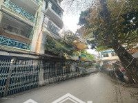 Bán Nhà Mặt Phố Đặng Tiến Đông View Hồ Hoàng Cầu Vị Trí Đẹp Hiếm Có Diện Tích: 65M Mặt T
