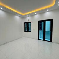 BÁN NHÀ ĐẸP 2.5 TỶ 3 TẦNG 46M2 NGÕ THẲNG NGẮN KHU ĐẦM BÉT