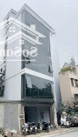 Siêu Hiếm! Cho Thuê Tòa Nhà 110M² X 5 Tầng, Mặt Phố Trần Đại Nghĩa, 3 Mặt Thoáng, Gần Đh Ktqd