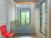 Bán Nhà Nguyễn Văn Cư ,Ngõ Ô Tô 7 Chỗ Qua Nhà , Full Nội Thất Nhập Khẩu 55M2, 5 Tầng , Giá Bán 10,35 Tỷ