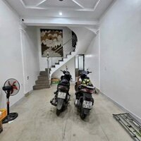 Cho thuê nhà mặt đường Chùa Hàng làm spa nail hết ý