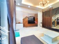 Bán Nhà Giang Châu 1 Vị Trí Đẹp, Thiết Kế Đẳng Cấp, Dòng Tiền Ổn Định Giá Chỉ 9 Tỷ
