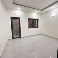 Top nhà xinh rẻ 3.9 x 10.5m 1 trệt 1 lầu Nguyễn Duy Quận 8 TP.HCM