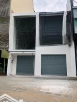 Cho Thuê Nguyên Cănmặt Tiềnthăng Long, P4. Dt: 10X20M. 1 Trệt 2 Lầu Trống Suốt. Giá 60 Triệu/Tháng.
