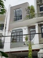 Bán Nhà 3 Tầng Đường Nguyễn Chích Hoà Minh Cách Biển 800
