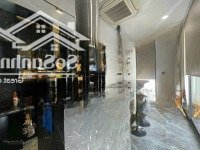 Bán Nhà Góc 3 Mặt Tiền Đường Mặt Tiển Huỳnh Cương, View Đẹp Bờ Hồ Thoáng Mát,Q Ninh Kiều, Tp Ct