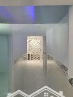 Nhà Ngộp Hàng Vip! Sát Bên Q12, 47M2 Giá Bán 1 Tỷ 888, Ngay Cầu Dừa, Lê Văn Khương, 3 Phòng Ngủshr, Đông Thạnh