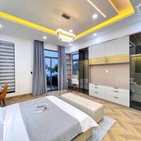 BÁN NHÀ TRỆT 2 LẦU ĐẸP CAO CẤP MỚI 100% KDC HỒNG LOAN ĐỐI DIỆN BẾN XE MỚI CẦN THƠ