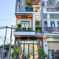 BÁN NHÀ TRỆT 2 LẦU ĐẸP CAO CẤP MỚI 100% KDC HỒNG LOAN ĐỐI DIỆN BẾN XE MỚI CẦN THƠ