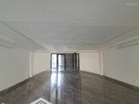 Cho Thuê Nhà Hoàng Ngân-Trung Hòa-Cầu Giấydiện Tích95M2 X7T Thông Sàn,Thang Máy,Làm Vp, Cty,Spa,Giá 60 Triệu