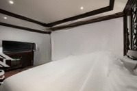 Cần Bán Khách Sạn Mã Mây ,Hàng Bạcdiện Tích220M2 X 7,5Tmặt Tiền7,5M ( Hơn 40 Phòng Kinh Doanh)