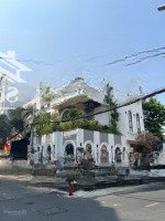 Cho Thuê Nhà Mặt Tiền Căn Góc Số 42 Lam Sơn, Bình Thạnh, Dtsd 160M2