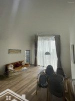Căn Góc 3 Phòng Ngủcao Cấp View Đẹp, Diện Tích Lớn 90M2, Cách Landmark 81 Chỉ 2Km, Tiện Ích Đầy Đủ