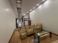 Cho Thuê Nhà Riêng 60Mx 5 Tầng, Ô Tô Đỗ Cửa, Tại Quan Nhân, Nhân Chính, Giá Bán 25 Triệu/Tháng