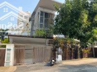 Cho Thuê Biệt Thự Riviera Cove, 501.5M2 View Hồ Bơi 4 Phòng Lớn