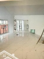 Chính Chủ Cần Cho Thuê Văn Phòng Tại Số 10 Ngõ 27 Huỳnh Thúc Kháng Đống Đa 70M 15 Triệu