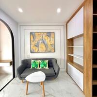 NGUYỄN HỮU THỌ- HOÀNG MAI, LÔ GÓC, 100 M2, 7 TẦNG, TM , MT  6,5M, GIÁ 26,9 TỶ