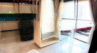 Bán Gold View Giá Tốt 3 Phòng Ngủ- 117M2 Tầng Trung View Thoáng Chỉ 7.7Tỷ. Liên Hệ: 0888051345 Em Tiên