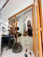 Bán Nhàhẽm Xe Hơibùi Quang Là, 45M2, 2 Tầng Đúc, Khu Dân Trí, Sổ Vuông, Sát Đường Chính, Chỉ 4,3 Tỷ