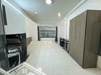 Cho Thuê Phòng Dạng Căn Mini 1 Phòng Ngủfull Nội Thất Cửa Sổ Lớn Thoáng Mát Gần Vạn Hạnh Mall Q10