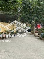 Bán Nhà 172M, 3 Tầng, Mặt Tiền Lớn, Thích Hợp Làm Văn Phòng, Nhà Ở, Bãi Đỗ Xe Rộng, View Hồ