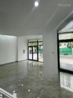 Cho Thuê Shophouse Thấp Tầng, 144M2 , Nhà Hoàn Thiện, Thang Máy Tại Vinhomes Grand Park.