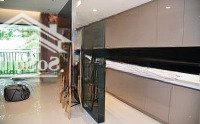 Cần Tiền Gấp Căn Hộ Sân Vườn Tầng Tiện Ích The Viewdiện Tích195M Gía 13,5 Tỷ Liên Hệ: 0916 769 639 E Trang
