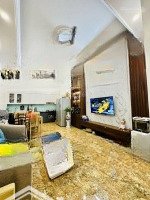 Bán Nhà Phố Phúc Tân -Hoàn Kiếm -Nhà Đẹp -Tặng Nội Thất -45 M2-4 Tầng